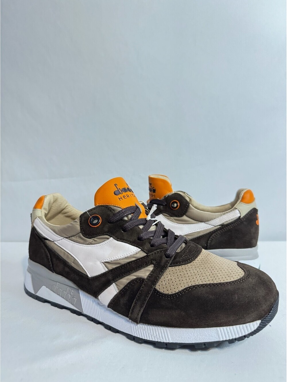 Diadora Athletic Shoes Brown Size 8.5